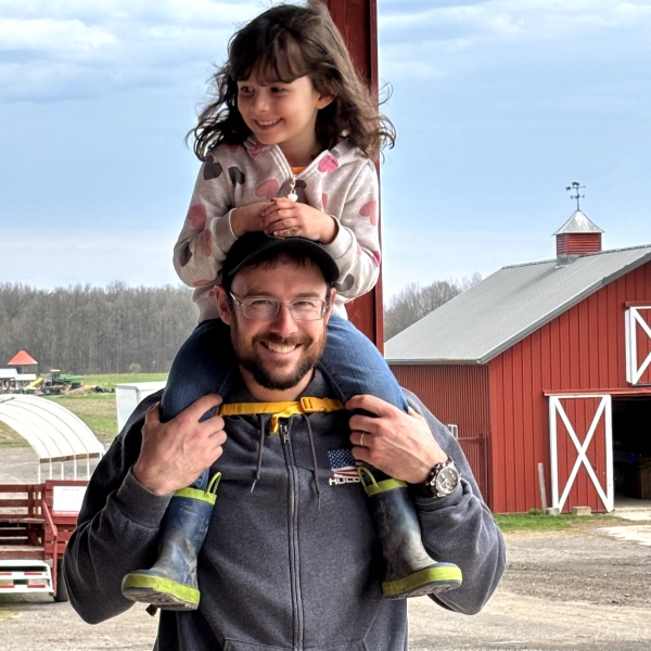 Fun on the Farm father and daughter at Greg's U Pick